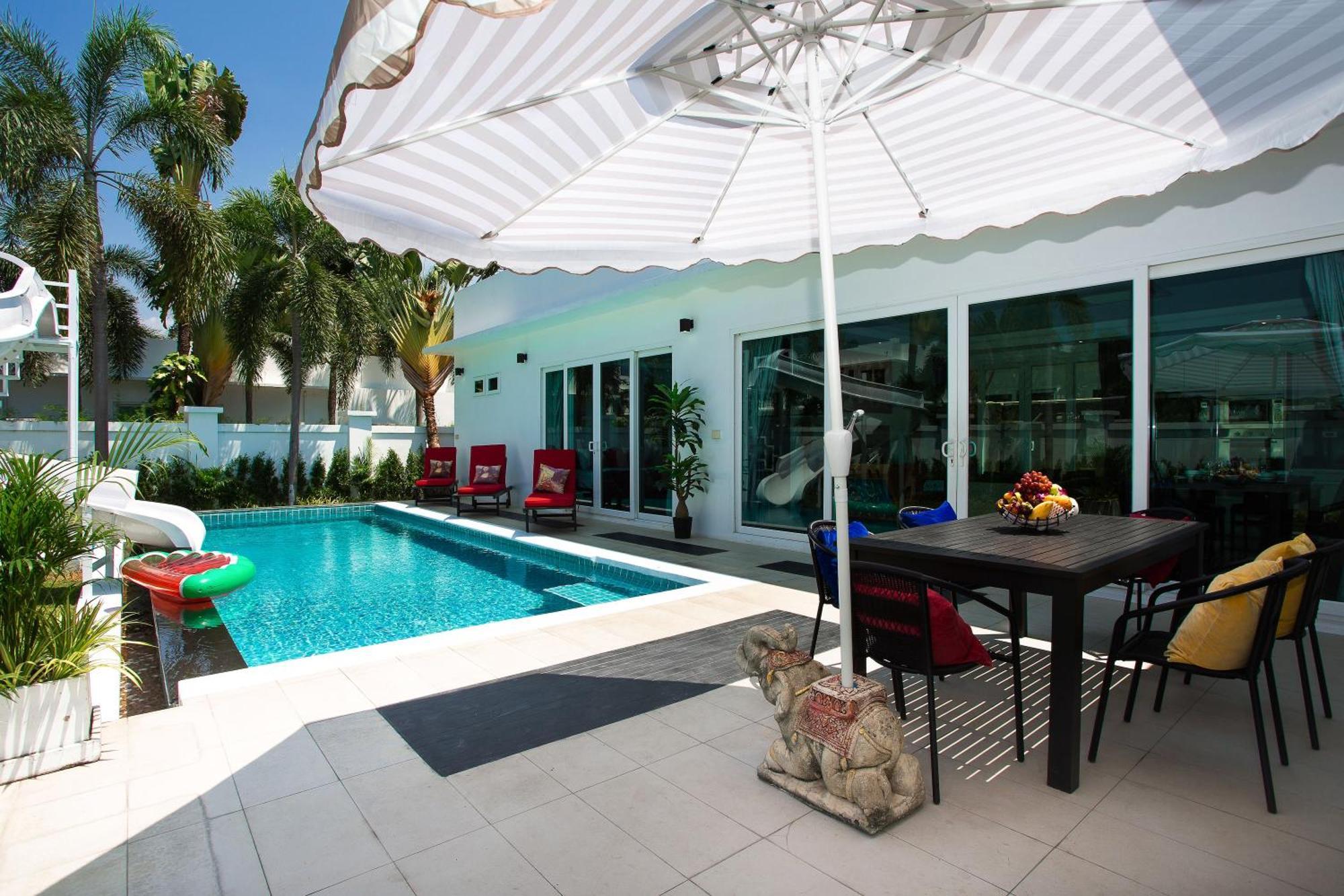 Premium Pool Villa Pattaya Jomtien Beach Oda fotoğraf