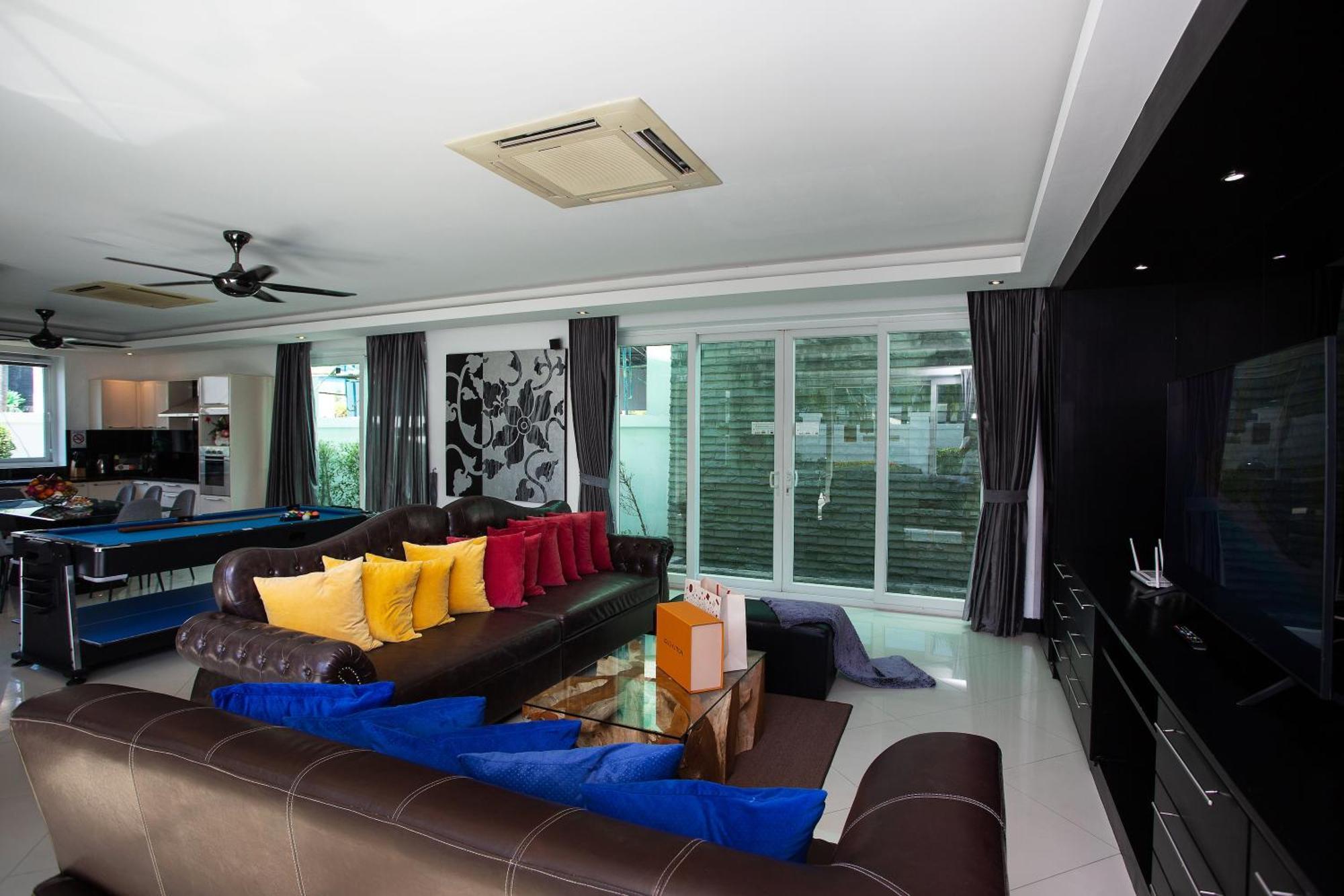 Premium Pool Villa Pattaya Jomtien Beach Oda fotoğraf